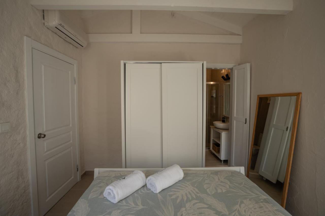 Sedirli Ev Hotel Alacatı Bagian luar foto