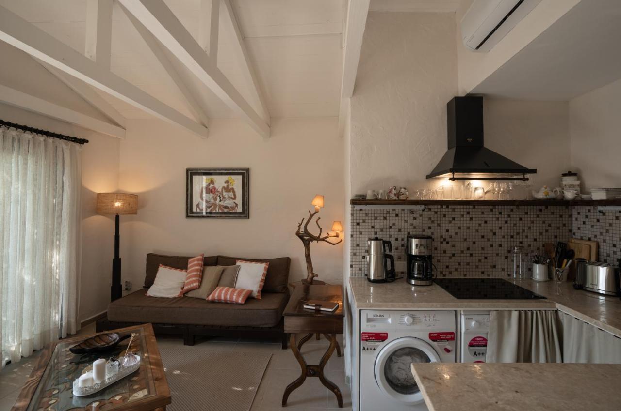 Sedirli Ev Hotel Alacatı Bagian luar foto